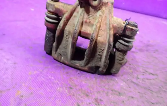 Smart ForTwo I Front brake caliper
