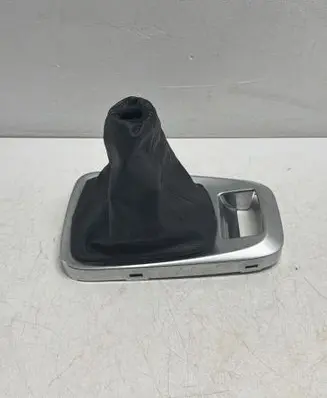 Peugeot 3008 I Gear shifter surround trim plastic 9685474977