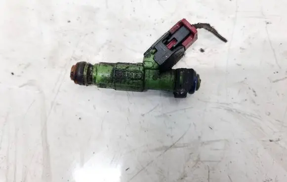 Dodge Grand Caravan Fuel injector 04861454AA 0280156007