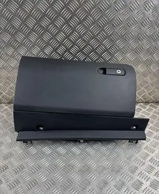 Volkswagen Touareg II Glove box set 7P2857097