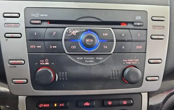 Mazda 6 Radio/CD/DVD/GPS head unit GS1E669RXA IMPRK1395045