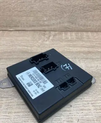 Mercedes-Benz E W211 Comfort/convenience module 2115450532