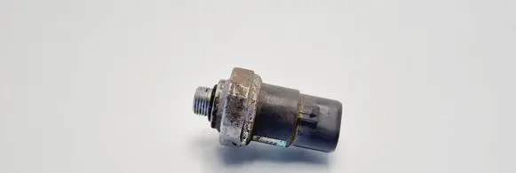 Toyota RAV 4 (XA20) Air conditioning (A/C) pressure sensor 4434400050