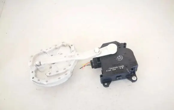 Toyota Prius (XW20) Air flap motor/actuator 0637007440 063700-7440