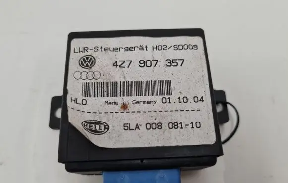 Audi A4 S4 B6 8E 8H Light module LCM 4Z7907357