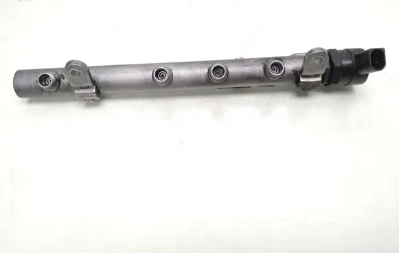 Mercedes-Benz ML W164 Fuel main line pipe A6420700495 A6110780449 02810024994