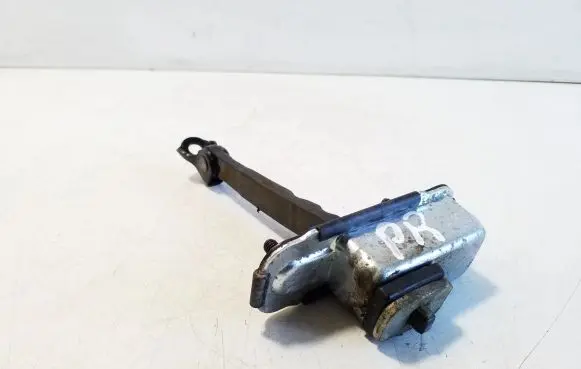 KIA Sportage Front door check strap stopper