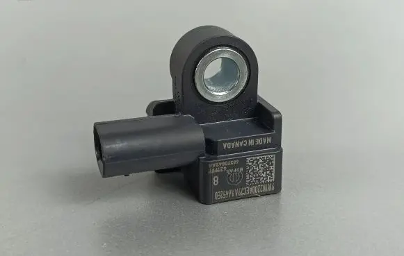 Jeep Grand Cherokee WL Airbag deployment crash/impact sensor 68370842AA