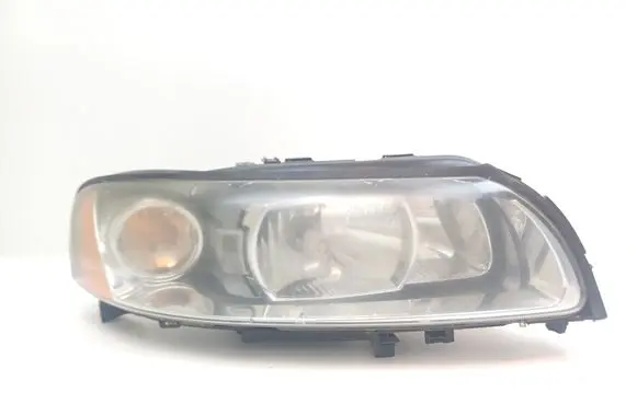 Volvo V70 Headlight/headlamp 30784250 89901007 89034934