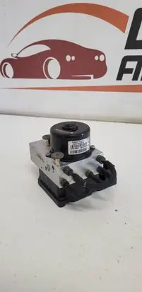 Volvo V70 ABS Pump 8619968 5WK84000 10092504023