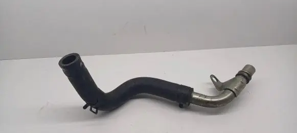 Toyota RAV 4 (XA30) Engine coolant pipe/hose