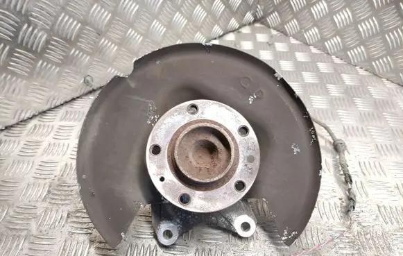 Peugeot 308 Rear wheel hub