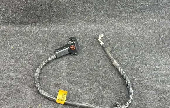 KIA Soul Positive cable (battery) 91857E4200 91857-E4200