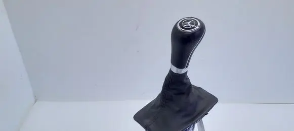 Mercedes-Benz E A207 Gear lever shifter trim leather/knob A2072670510