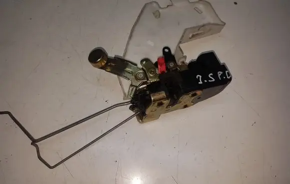 Jeep Cherokee Front door lock