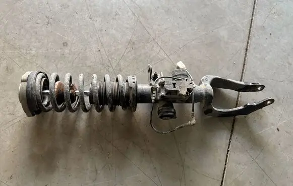 BMW 5 F10 F11 Front shock absorber/damper 6796858