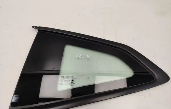 Chevrolet Camaro Rear side window 23410775