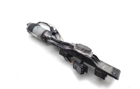 BMW 7 E38 Central locking motor 8352202 0390201300
