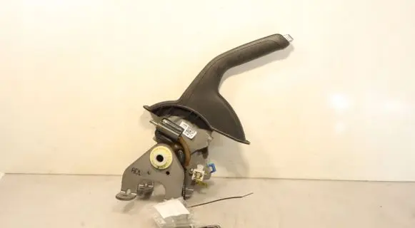 Hyundai i30 Hand brake release handle 