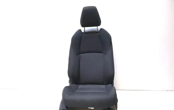Toyota C-HR I Front passenger seat 
