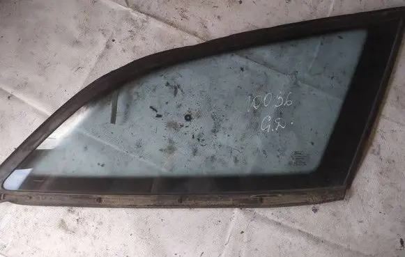 Ford Mondeo MK IV Rear side window AS2