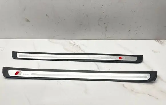 Audi A5 8T 8F sill trim set (inner) 8T0853374