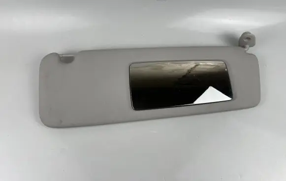 Renault Trafic III (X82) Sun visor