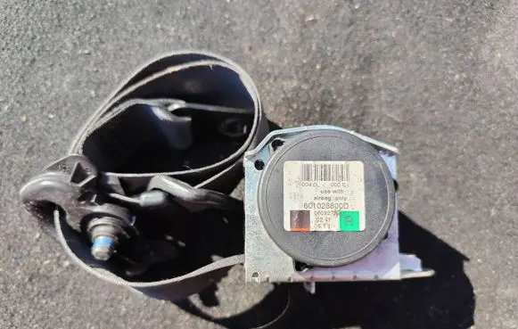 Mini One - Cooper R50 - 53 Front seatbelt 601028800D 7118130 0603277