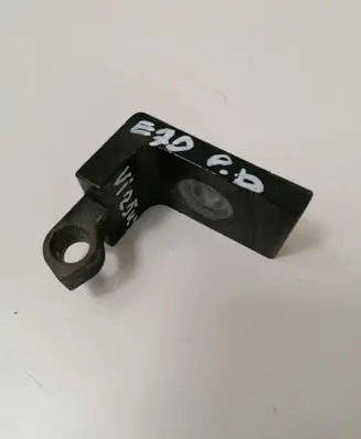 BMW X5 E70 Front door upper hinge 7068074