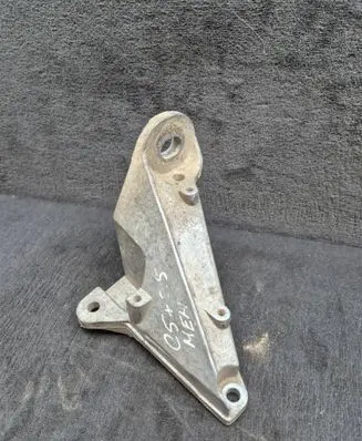 Audi A6 S6 C5 4B Gearbox mounting bracket 8D0399113AS 8D0399107S