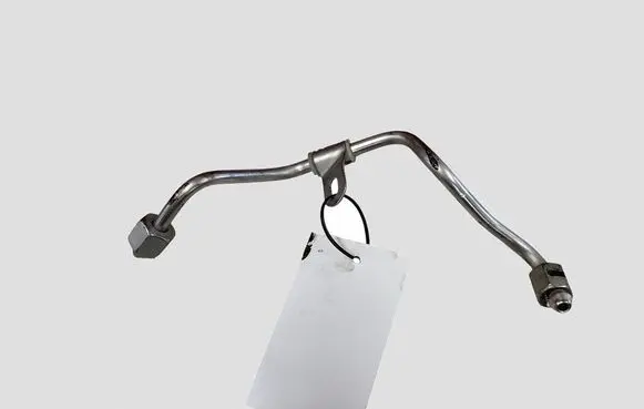 Nissan Qashqai Fuel injector supply line/pipe