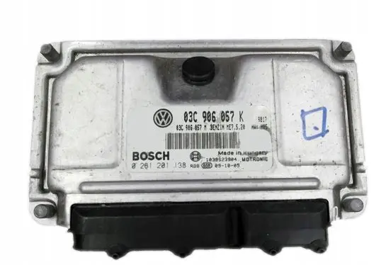 Skoda Fabia Mk2 (5J) Engine control unit/module 03C906057K