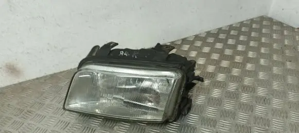 Audi A4 S4 B5 8D Headlight/headlamp 2PPT40