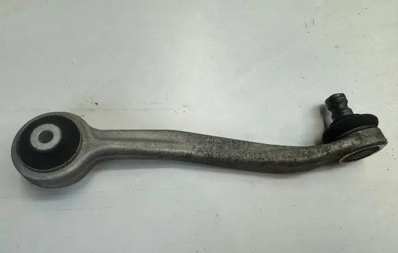 Porsche Macan (95B) Front lower control arm/wishbone 8K0510P