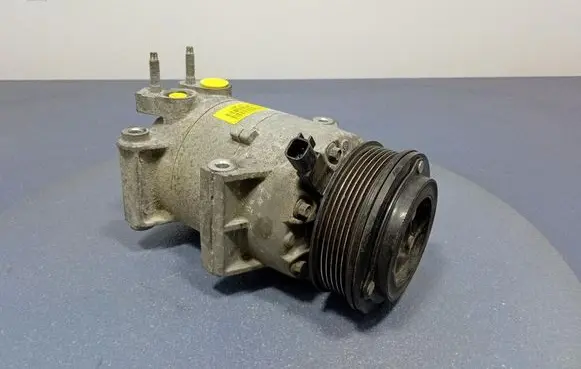 Ford Escape III Air conditioning (A/C) compressor (pump) GV61-19D629-CC