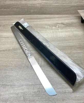 Citroen C5 Front sill trim cover 7010S1 9650047480