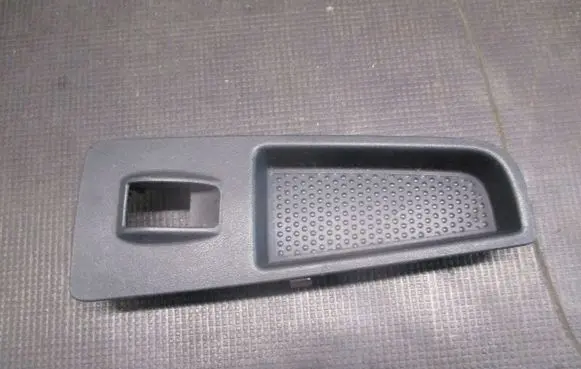 Peugeot 3008 I Front door window switch trim 