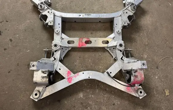 BMW iX Front subframe 6893165 689316513