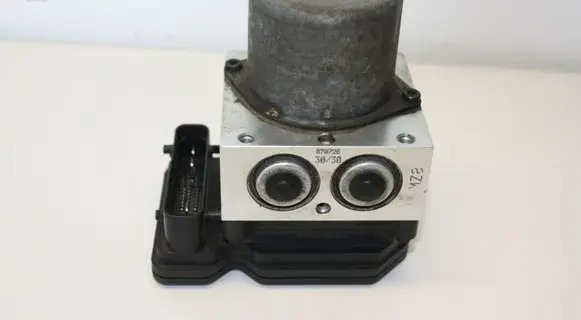 Hyundai Tucson JM ABS Pump 589200Z200