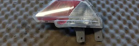 Toyota RAV 4 (XA40) Rear bumper light 8148042060