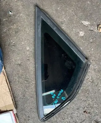 Ford Focus Rear side window bm51a297b00