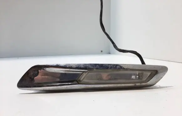 BMW 5 F10 F11 Front fender indicator light 715416805