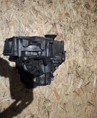 Manual 6 speed gearbox
