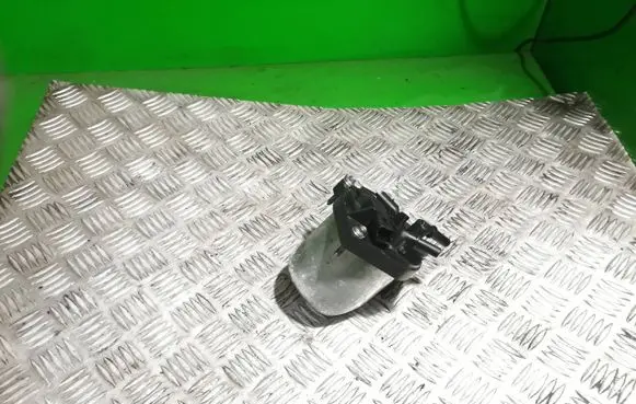 Ford Focus Fuel filter housing AV6Q9155AA