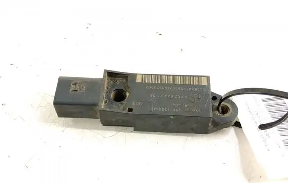 Mercedes-Benz E W211 Airbag deployment crash/impact sensor