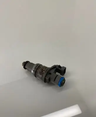 Opel Zafira A Fuel injector 12569091