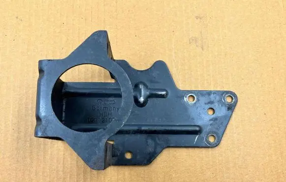 Volkswagen Golf III Holder (bracket) 021121079A