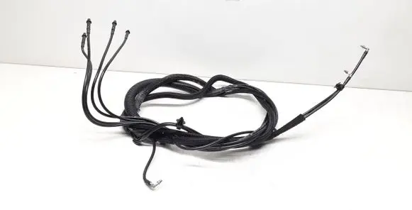 Volvo C70 Convertible roof line/pipe/hose 