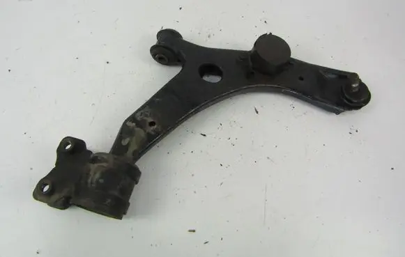 Mazda 3 I Front lower control arm/wishbone 