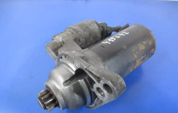 Volkswagen PASSAT B6 Starter motor